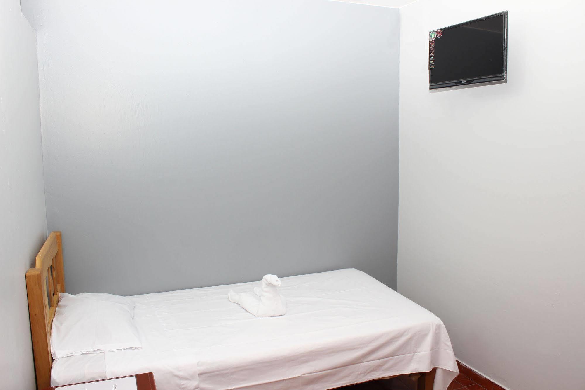 Hostal Las Fresas Lima Airport Callao Eksteriør billede