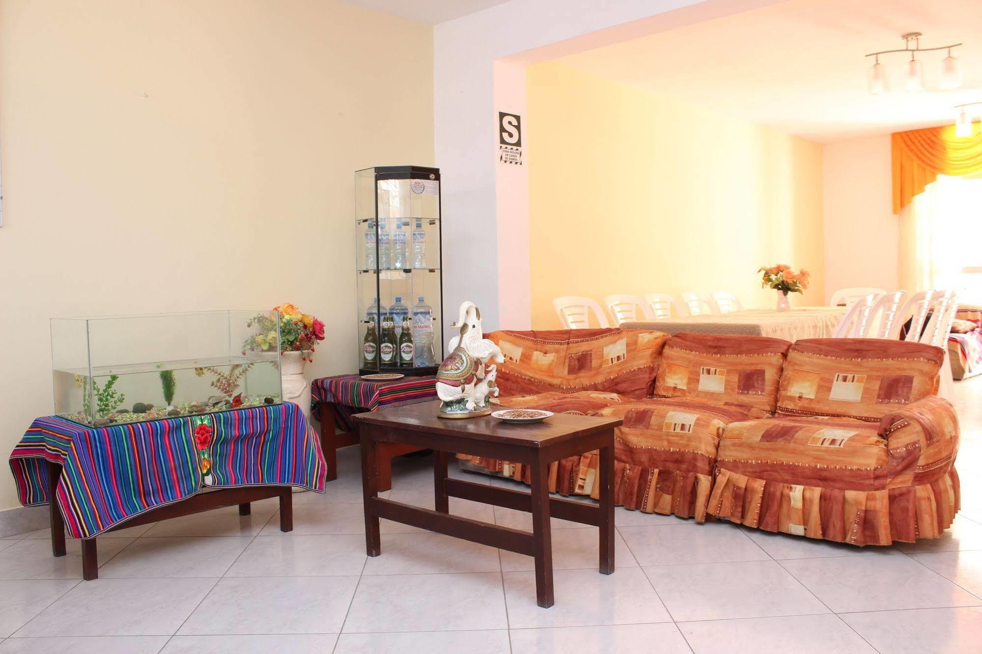 Hostal Las Fresas Lima Airport Callao Eksteriør billede