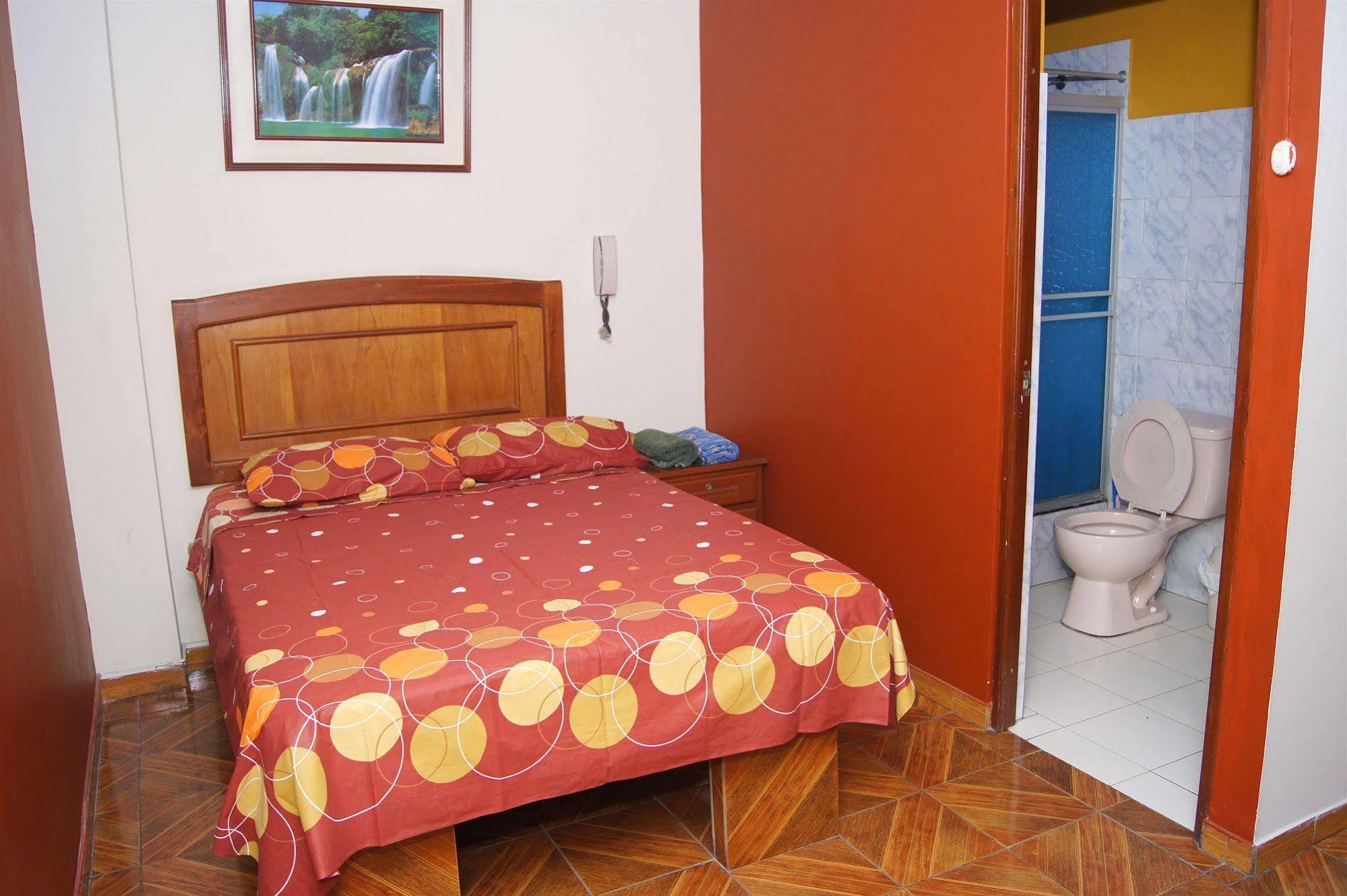 Hostal Las Fresas Lima Airport Callao Eksteriør billede
