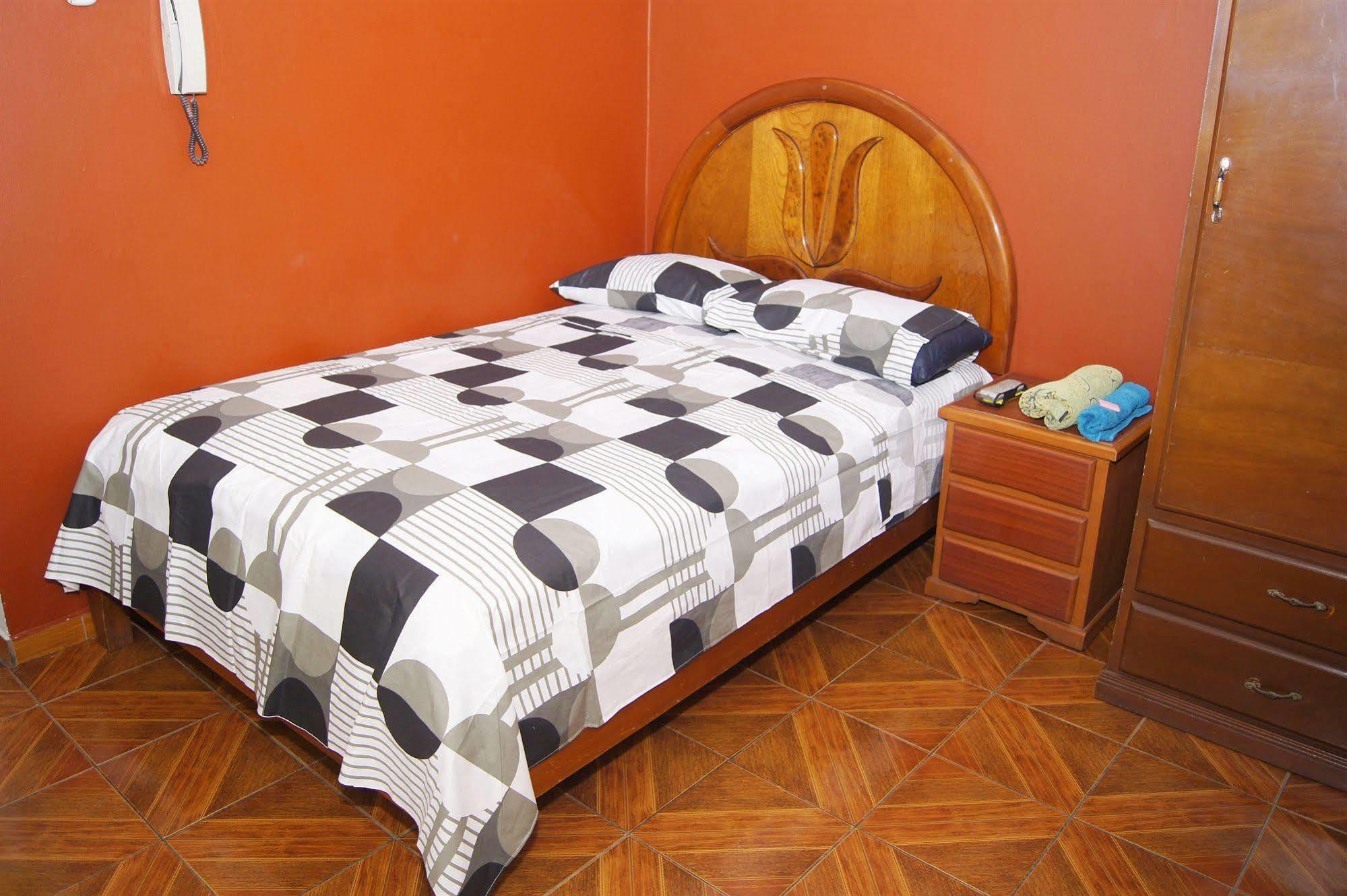 Hostal Las Fresas Lima Airport Callao Eksteriør billede